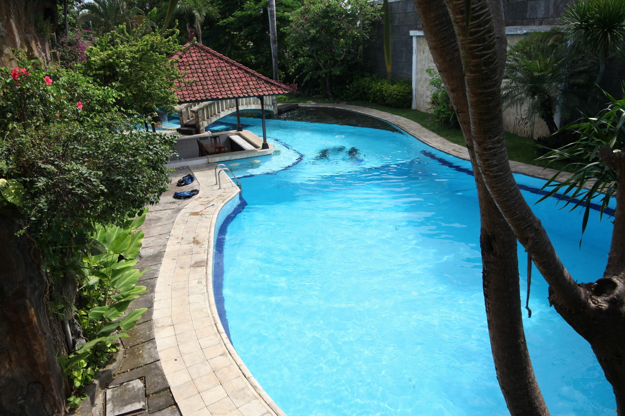 The Cakra Hotel Denpasar  Exterior photo