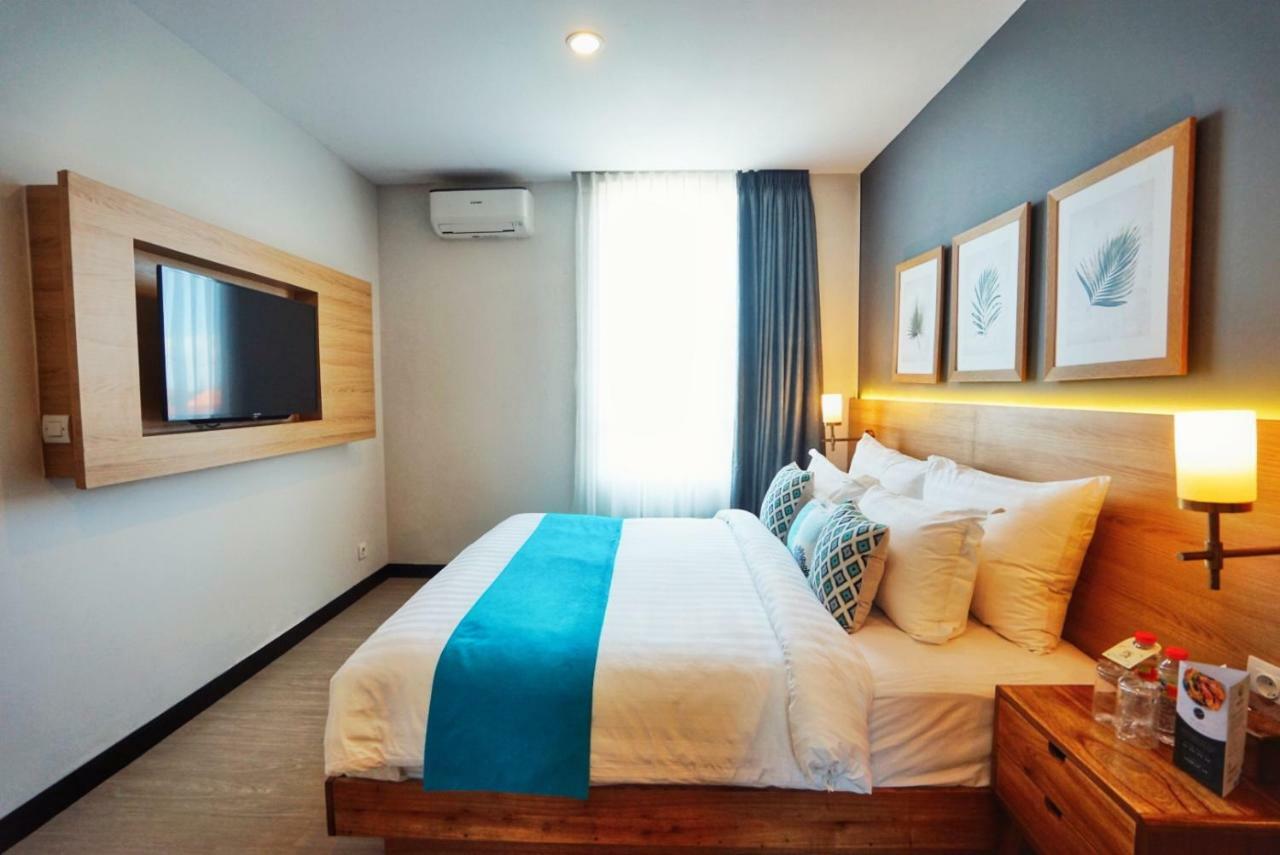 The Cakra Hotel Denpasar  Exterior photo